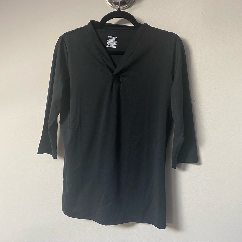 Moheen VNeck top